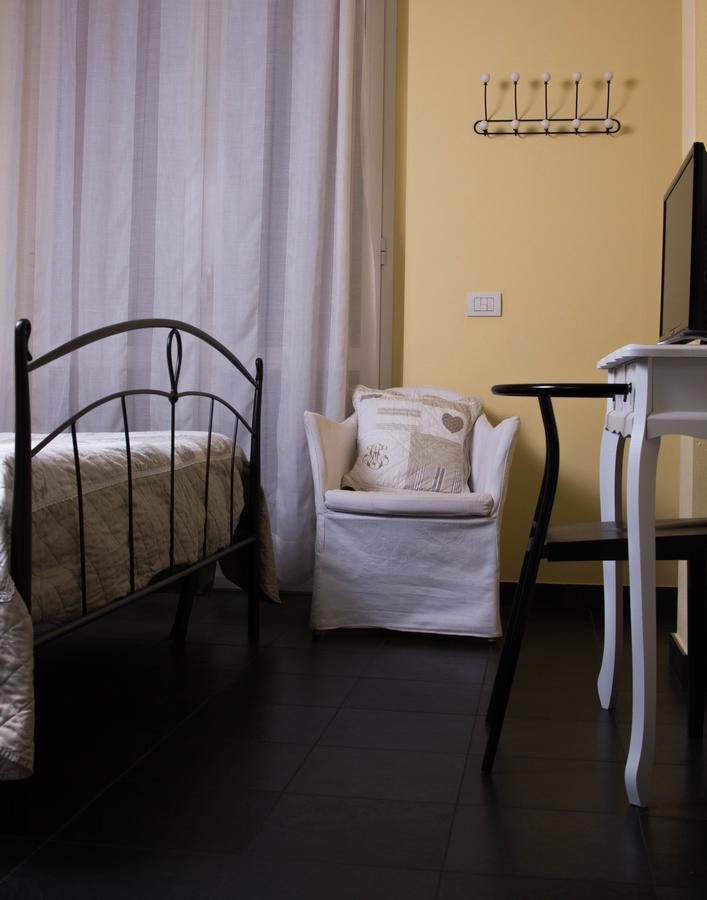 La Casetta B&B Cernusco Sul Naviglio Exterior foto